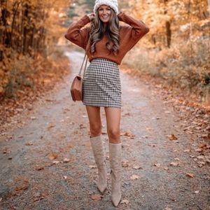 New! Vince Camuto Derika Boots in Tortilla, SZ 9